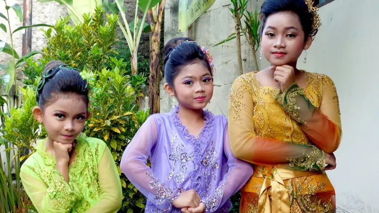 Jawa n senyum